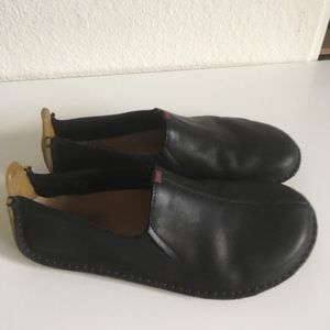 Vivobarefoot ABABA LEATHER WOMENS BLACK